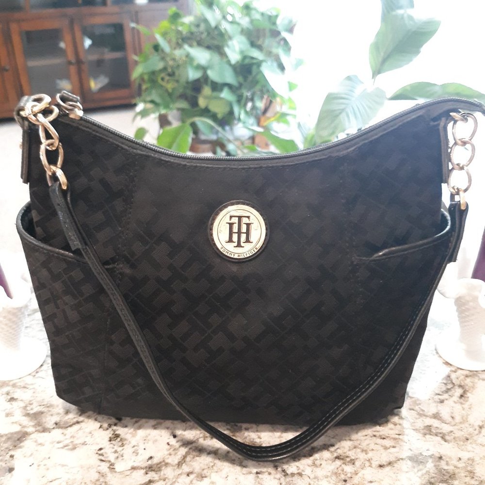 Tommy Hilfiger Shoulder Bag Black